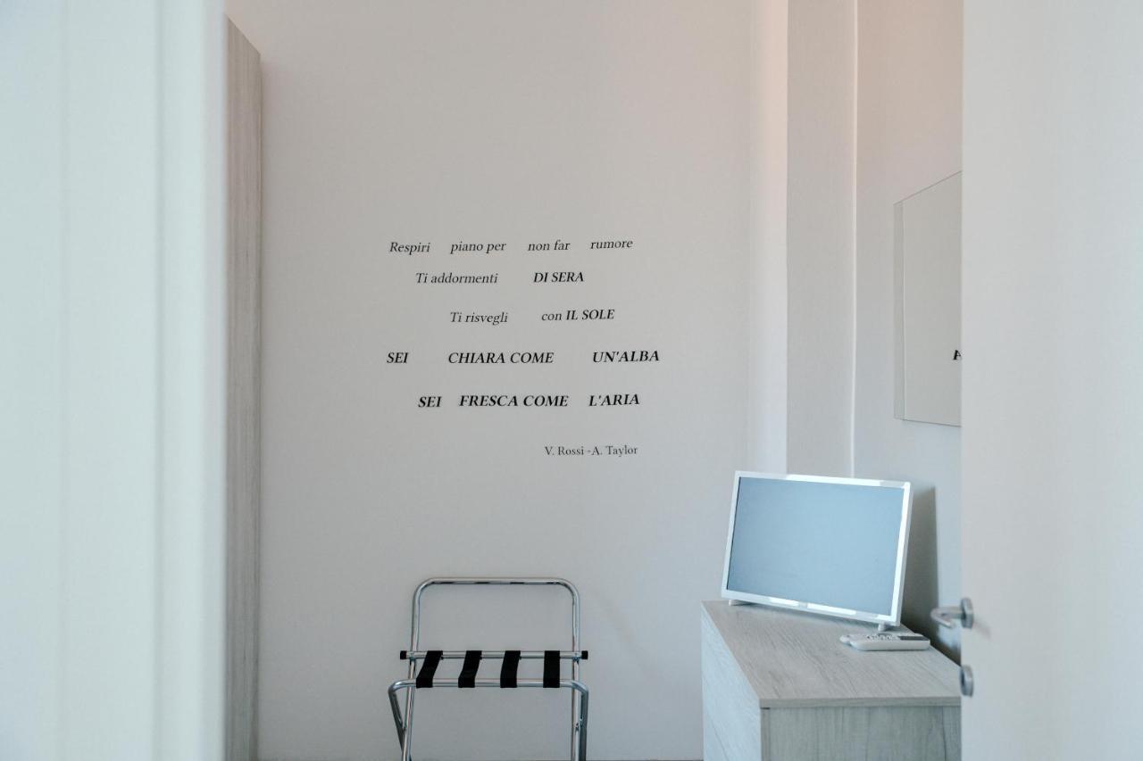 Bright Home - The House Of Travelers Como Exterior foto